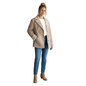 VINTAGE Womens Coat Size Medium St John's Bay Tan Leather Sherpa Style Coat